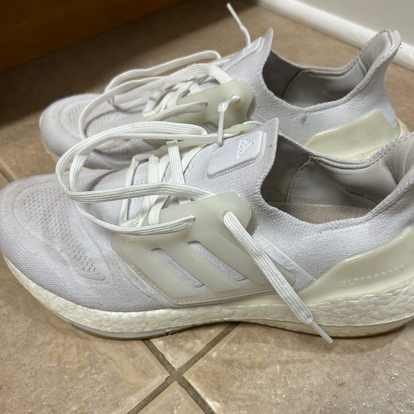 Adidas UltraBoost White Sneakers - Picture 3 of 6